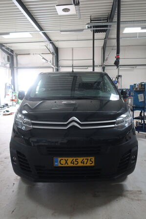 Varebil CITROËN Jumpy 2.0 Blue Hdi 120 hk