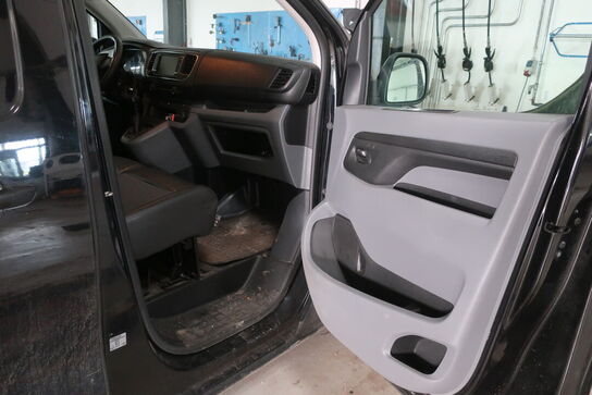 Varebil CITROËN Jumpy 2.0 Blue Hdi 120 hk