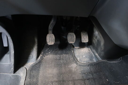 Varebil OPEN Vivaro 1.5 D 120 hk