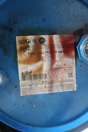Ca. 15 liter motorolie ELF EVOL. FULLTECH FE 5W30