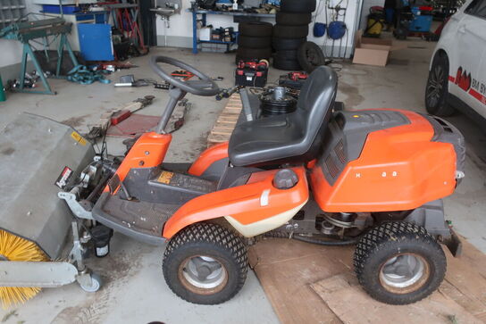 Havetraktor HUSQVARNA R216 AWD
