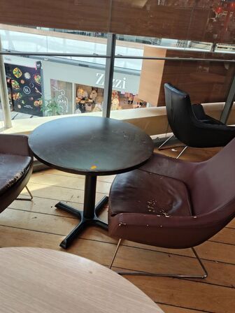 12 Caféborde, assorterede