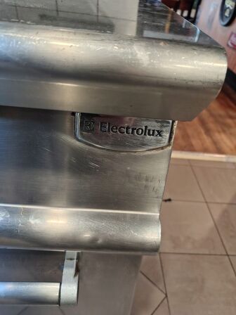 Sidebord ELECTROLUX