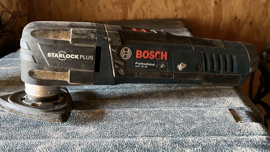 4 Boremaskiner, Sliber, 2 Vinkelsliber BOSCH + HILTI Inkl Transportkasse 