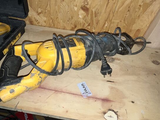 2 x Vinkelsliber ,  2 x Borehammer, 2 x Bajonetsav DEWALT 