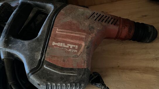 4 Boremaskiner, Sliber, 2 Vinkelsliber BOSCH + HILTI Inkl Transportkasse 