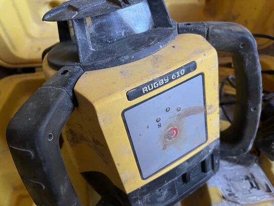 Rotationslaser LEICA RUGBY 610 BEM. DEFEKT GLAS