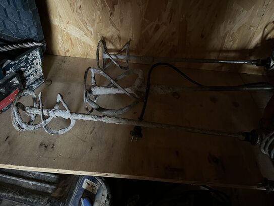 3 Stk. Blandemaskiner ATIKA RL 1000  + Murebalje med Mureredskaber