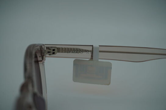 Solbriller AY STUDIOS Noble