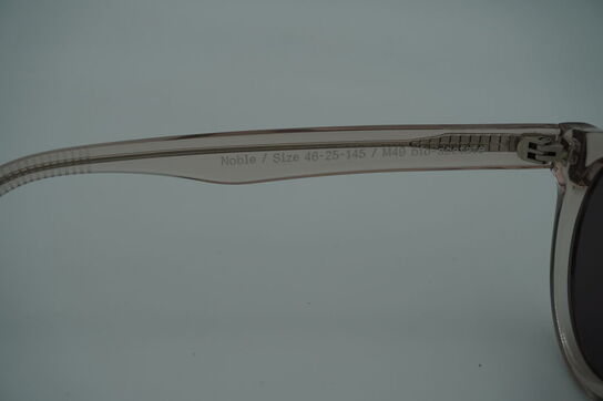 Solbriller AY STUDIOS Noble