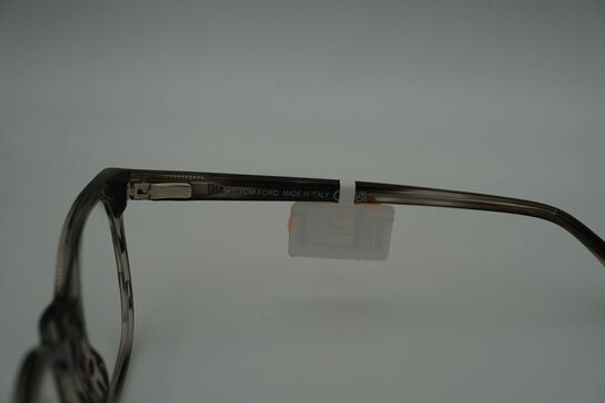 Briller TOM FORD TF5868-B