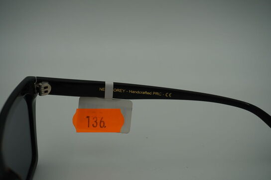 Solbriller MESSYWEEKEND