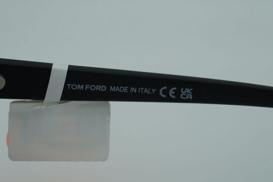 Solbriller TOM FORD Giulio TF698