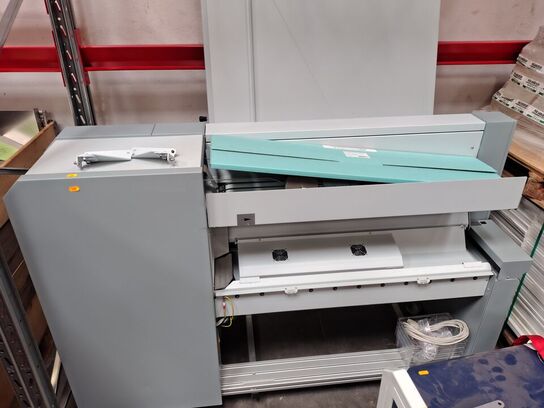 Folde- og falsemaskine.  ESTEFOLD. Model 4311