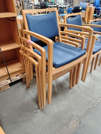 Syv stole  SCHOU ANDERSEN