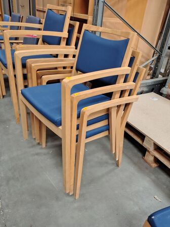 Syv stole  SCHOU ANDERSEN