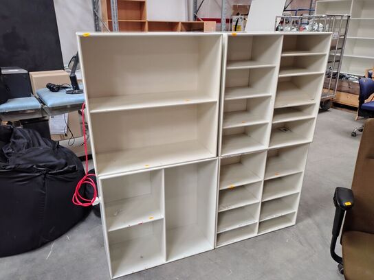 Fire Montana bogkasser, hvid 