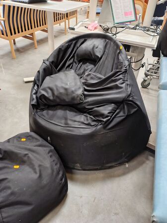 Protac SenSit kuglestol med skammel