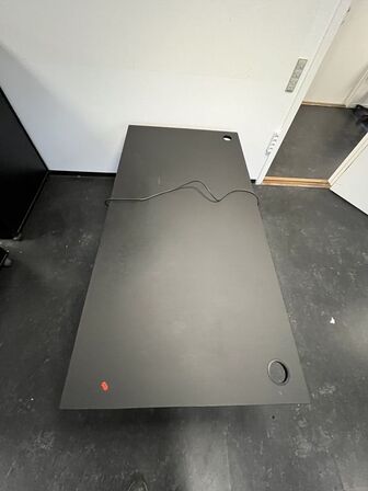 To hæve/sænkeborde. 