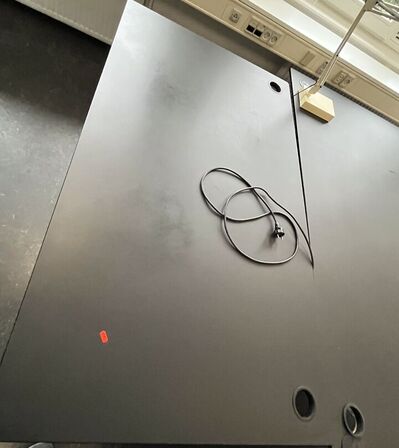 To hæve/sænkeborde. 