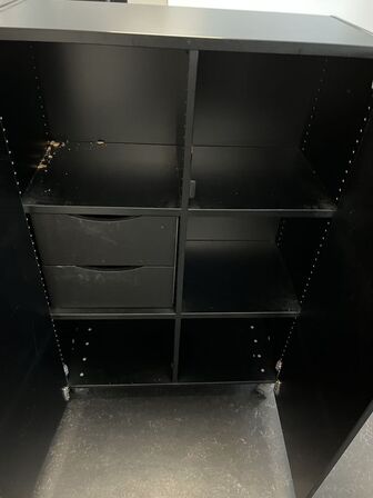 Fem kontorskabe, EFG 