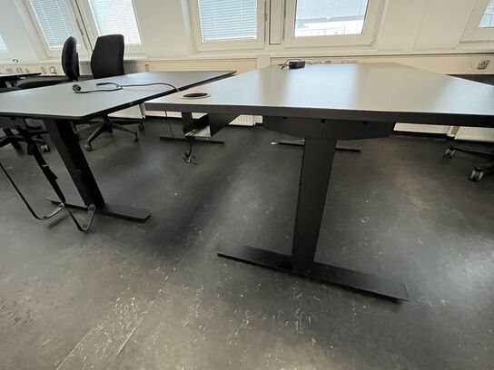 To hæve/sænkeborde. 