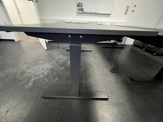 To hæve/sænkeborde