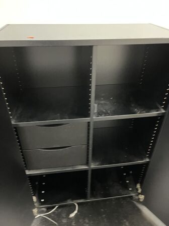 Tøm rummet for møbler