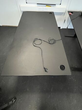 To hæve/sænkeborde. 