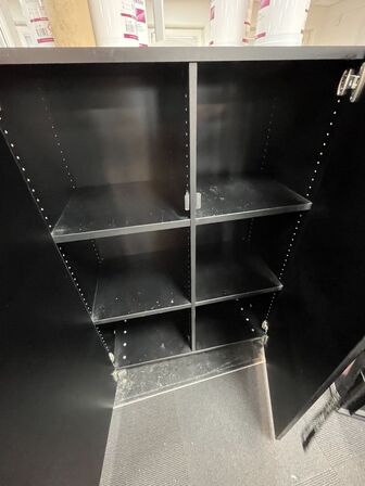 Seks kontorskabe, EFG 