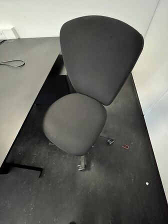 To hæve/sænkeborde. 