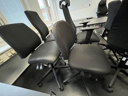 Seks kontorstole ass.