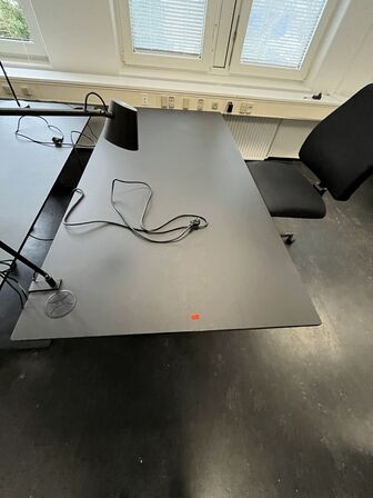 To hæve/sænkeborde. 