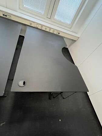 Fire hæve/sænkeborde assorterede. 