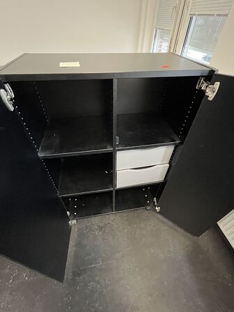 Fire kontorskabe, EFG 