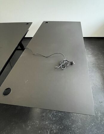 To hæve/sænkeborde. 