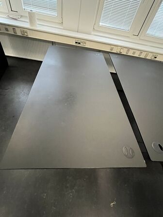 Fire hæve/sænkeborde assorterede. 