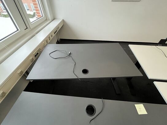 To hæve/sænkeborde. 