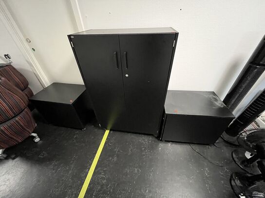 Assorterede kontorskabe