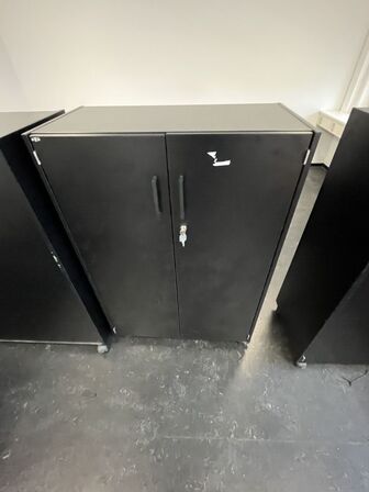 Fire kontorskabe, EFG 