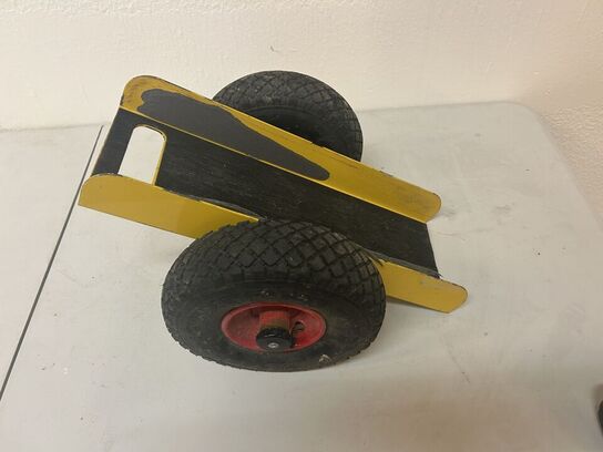 RAVENDO Pladehund TW200