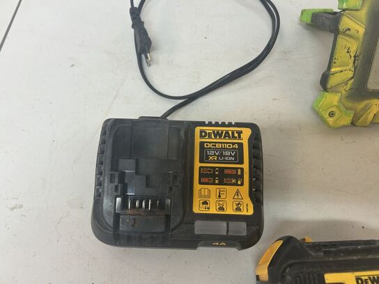 DEWALT Batterier samt lader