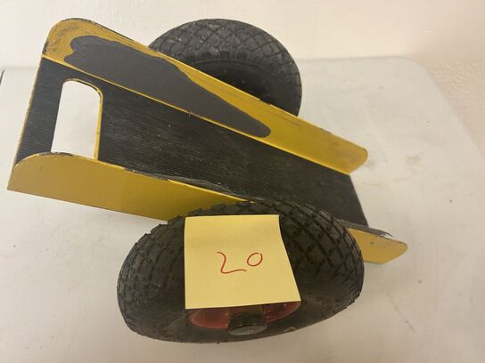 RAVENDO Pladehund TW200