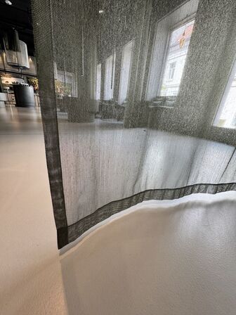 Gardiner, Støvet grøn, Let gennemsigtig