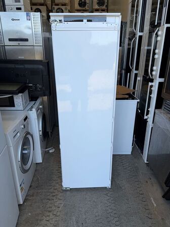 ASKO integreret køleskab