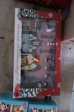 Julepynt samt servietter