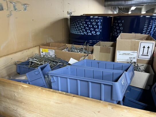 Palle ramme med lagerinventar