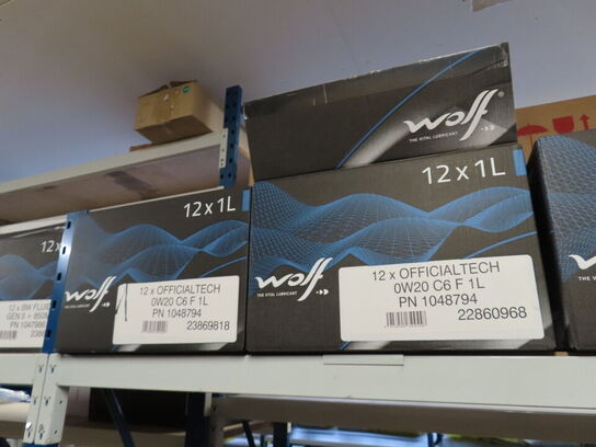 Stort sortiment motorolie