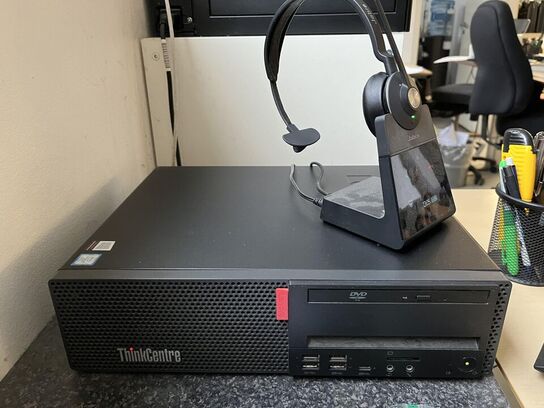 Komplet arbejdes station m. hæve/sænke bord og stol