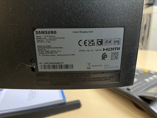 Komplet arbejdes station m. hæve/sænke bord og stol